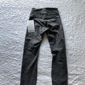 NWT Lululemon Wunder Under legging